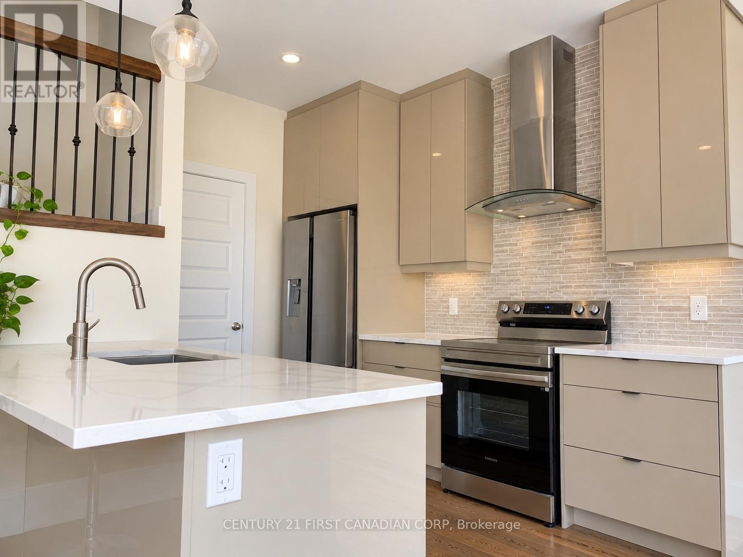 1820 Canvas Way — photo 14