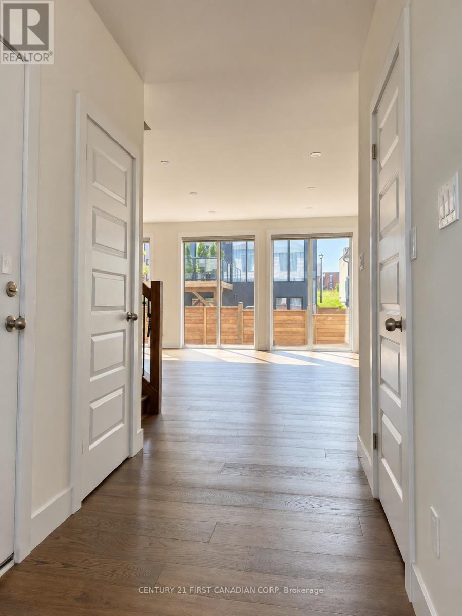 1820 Canvas Way — photo 4