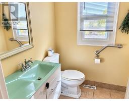 608 Marks Street S, Thunder Bay, ON P7E1M8 Photo 12