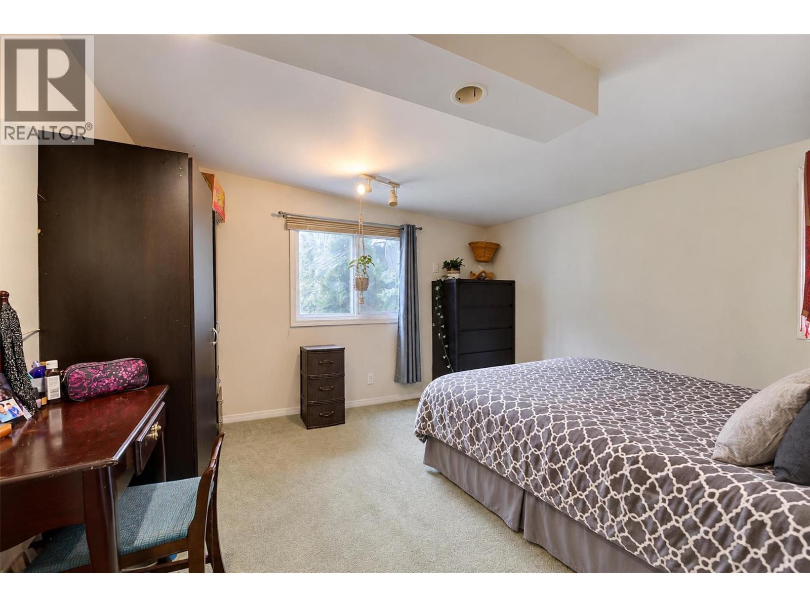 #22 5432 Chidley Road - 27