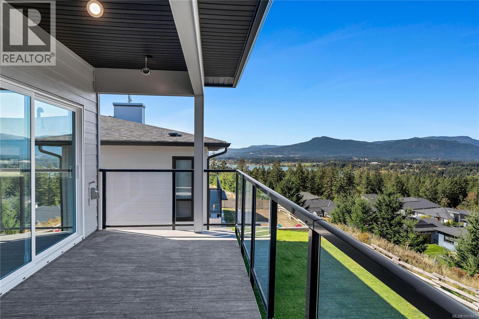 3326 Woodrush Dr, Duncan - Image 1