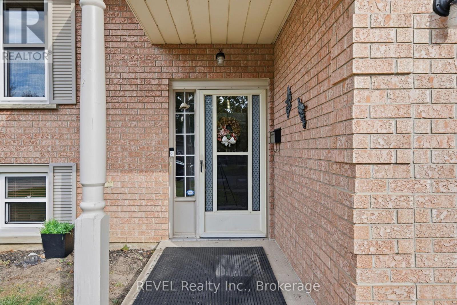10 MICHELLE DRIVE - Image 4