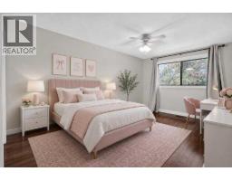 226 11 Avenue NE - photo 11