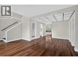 226 11 Avenue NE - photo 16