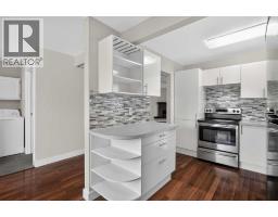 226 11 Avenue NE - photo 27