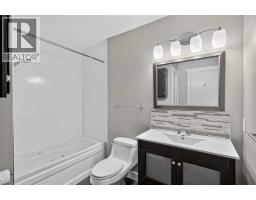 226 11 Avenue NE - photo 34