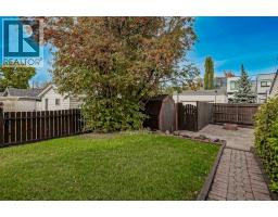 226 11 Avenue NE - photo 44