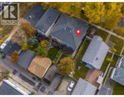 226 11 Avenue NE - photo 48