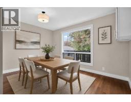 226 11 Avenue NE - photo 7