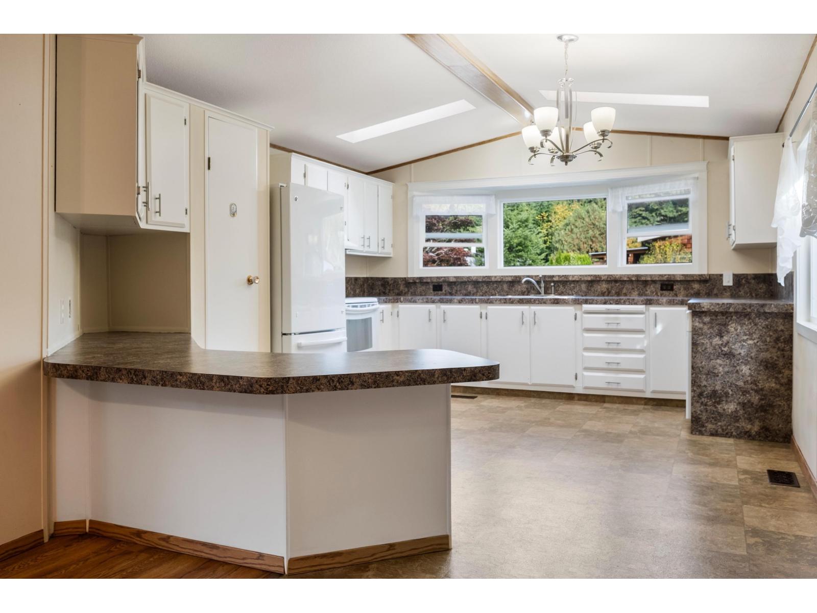 222 45835 SLEEPY HOLLOW ROAD, Cultus Lake East, Cultus Lake - Image 1