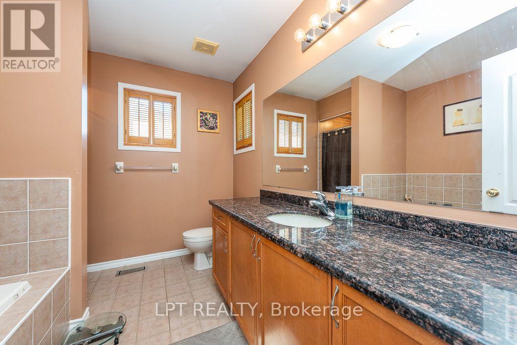 16 OAK GARDENS COURT - 29