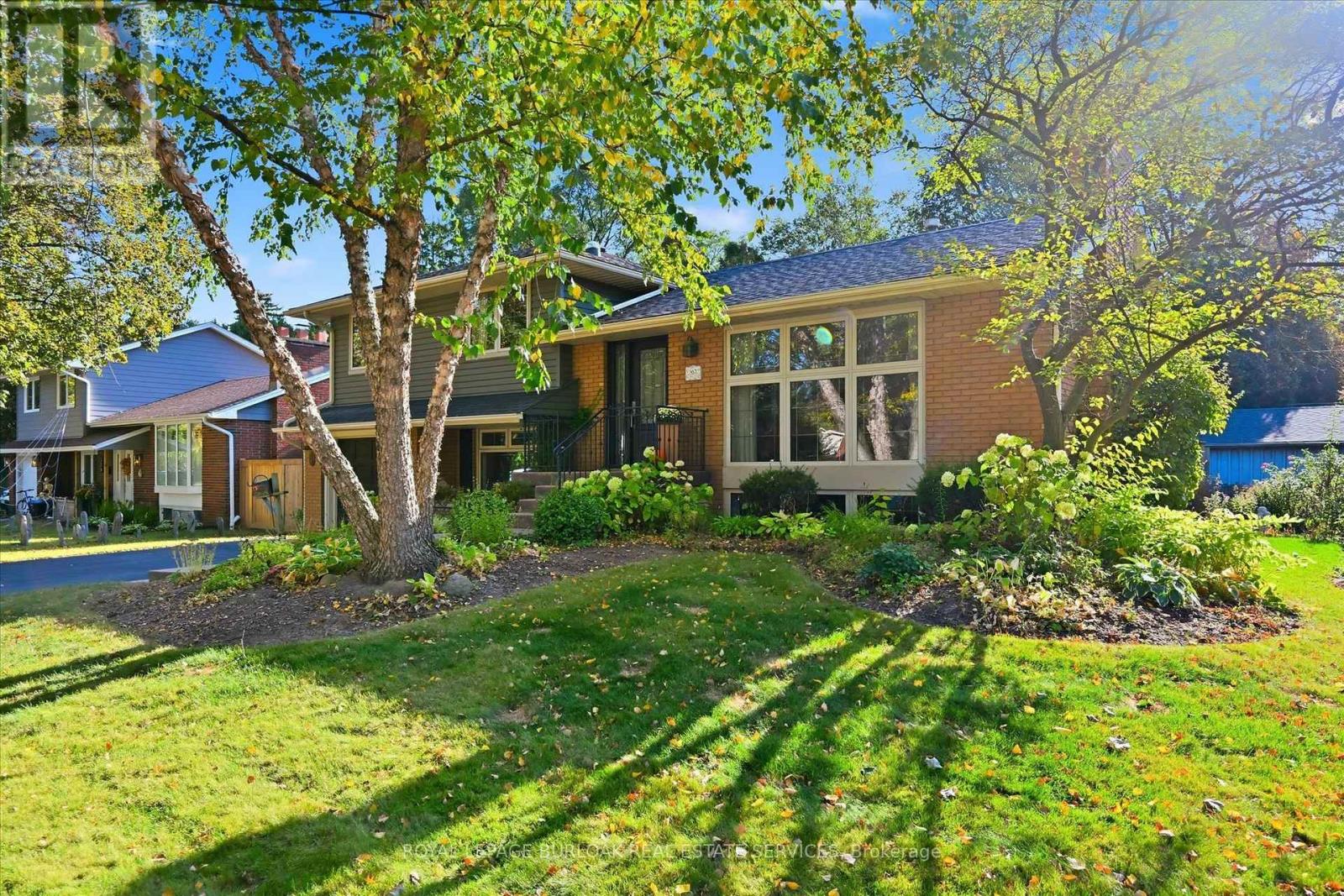 362 OAKWOOD DRIVE - 2