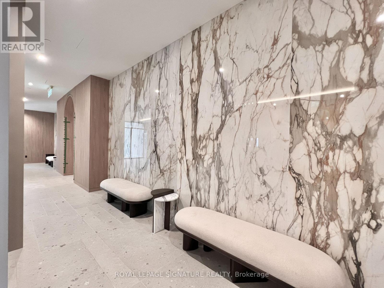 1 Kyle Lowry Road — photo 24