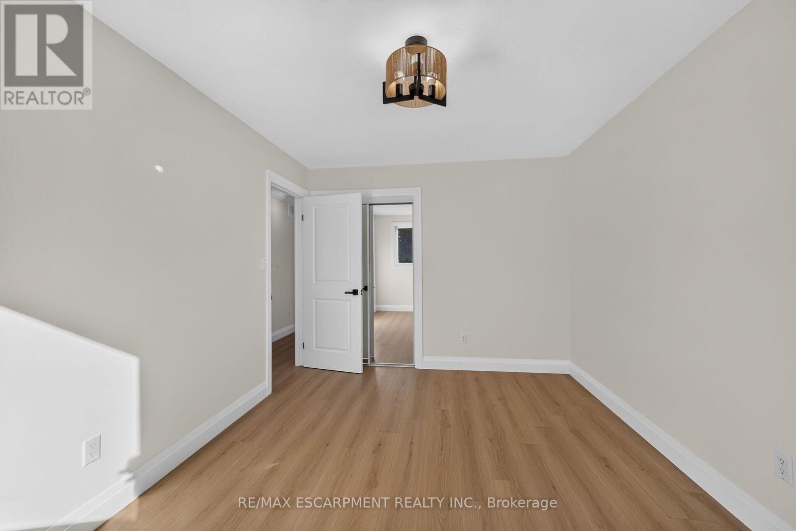 100 Marcella Crescent, Hamilton, ON photo 21