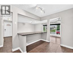 512 Malvern Drive NE - photo 6
