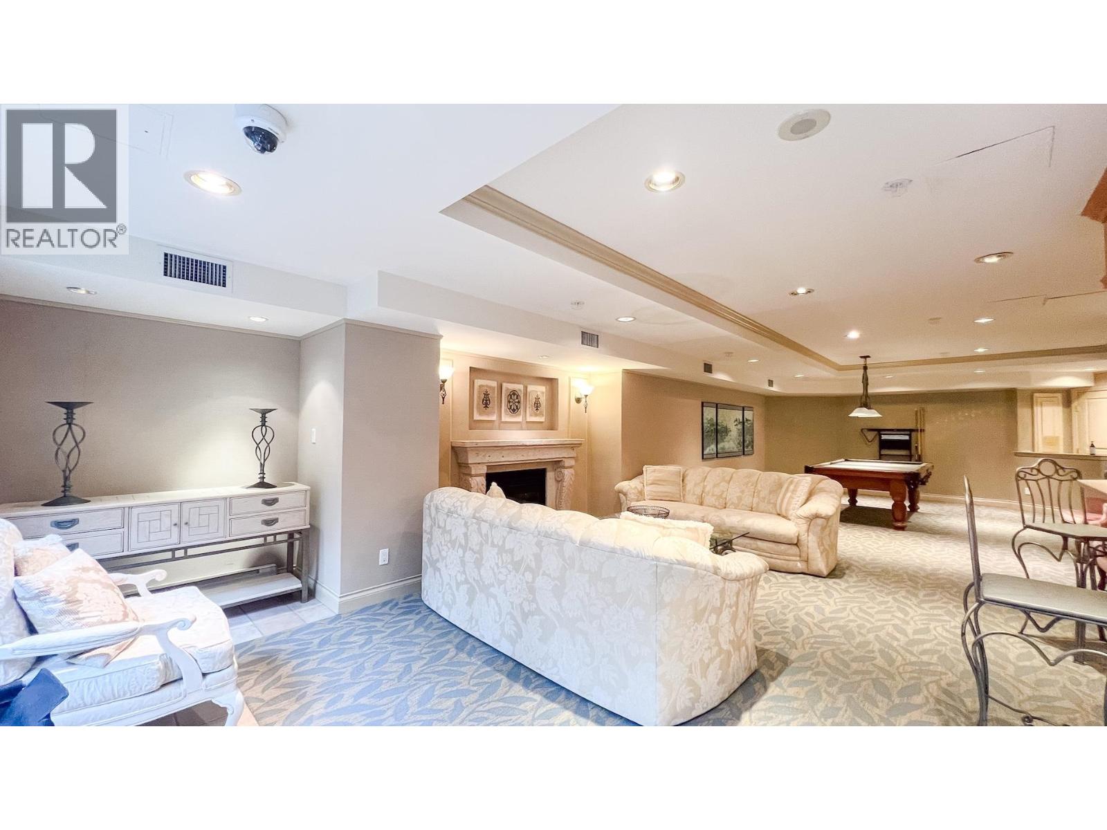 901 5615 HAMPTON PLACE, Vancouver - Image 1