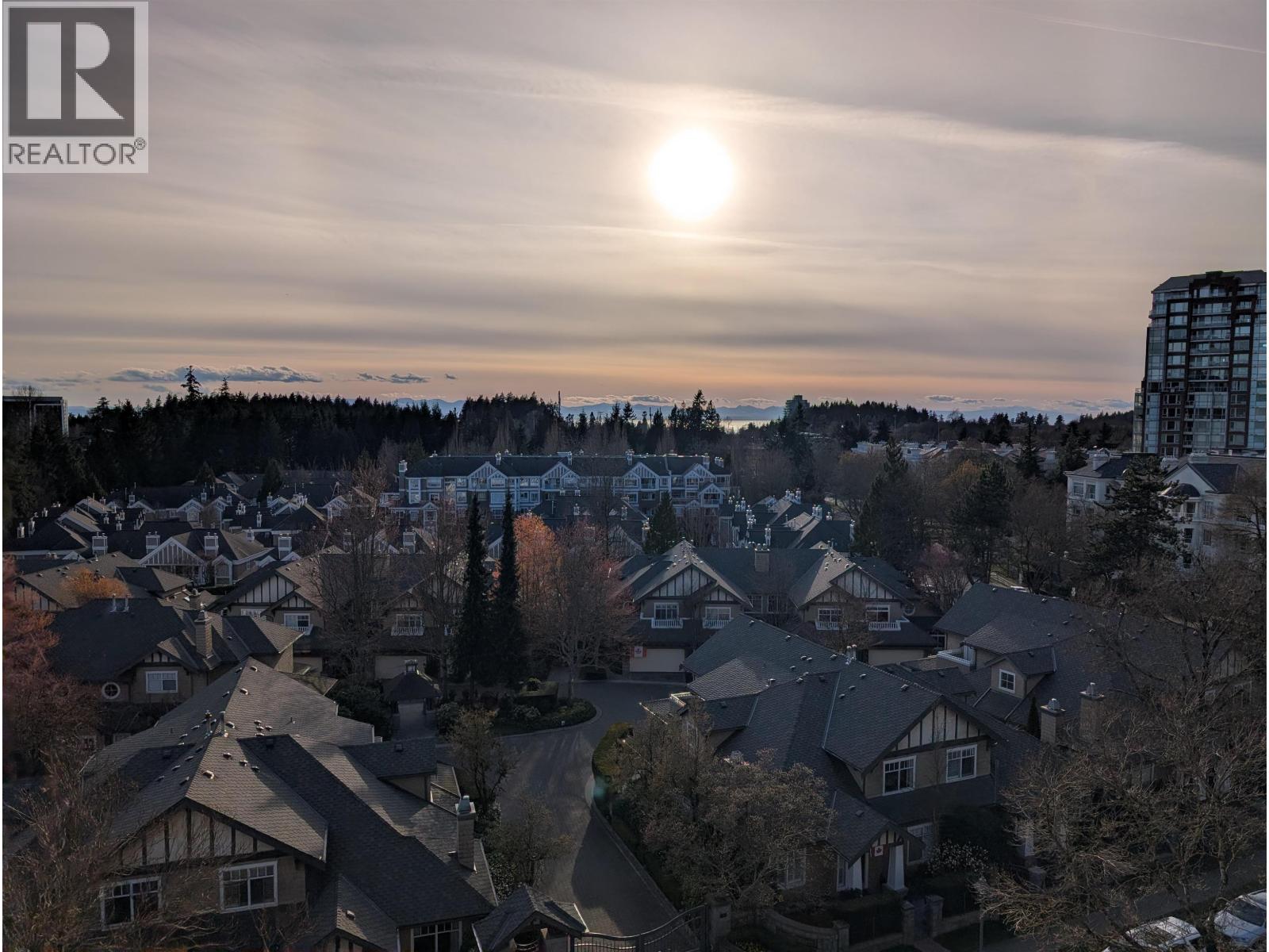 901 5615 HAMPTON PLACE, Vancouver - Image 1