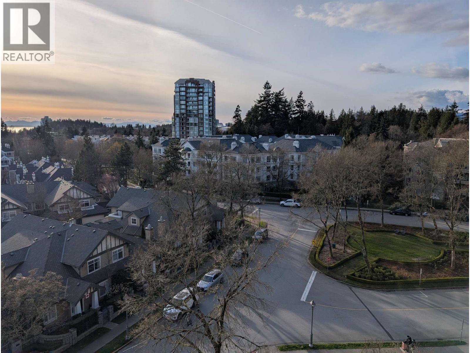 901 5615 HAMPTON PLACE, Vancouver - Image 1