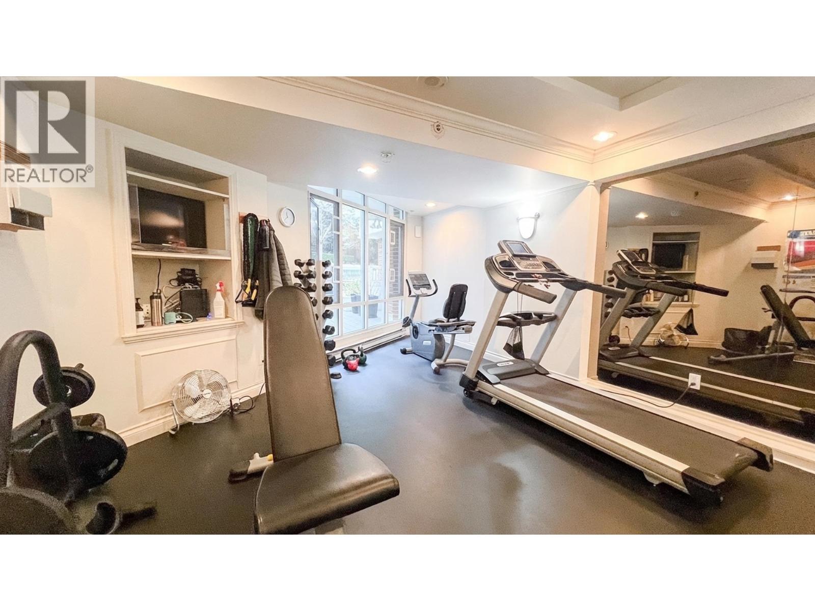 901 5615 HAMPTON PLACE, Vancouver - Image 1
