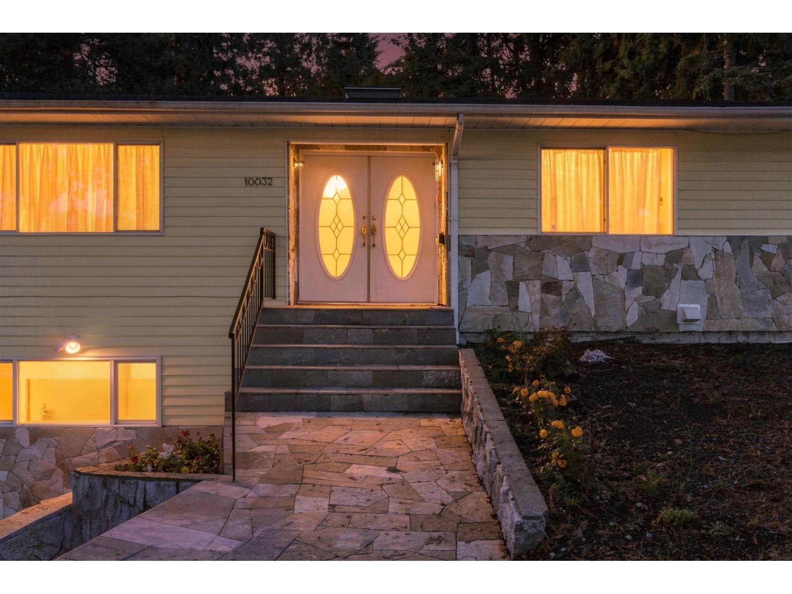 Photo of 10032 122 STREET 28