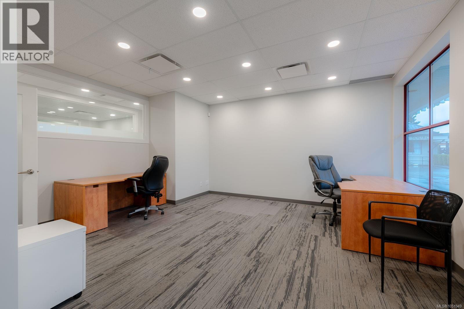 1A 5140 Metral Dr, Nanaimo - Image 1