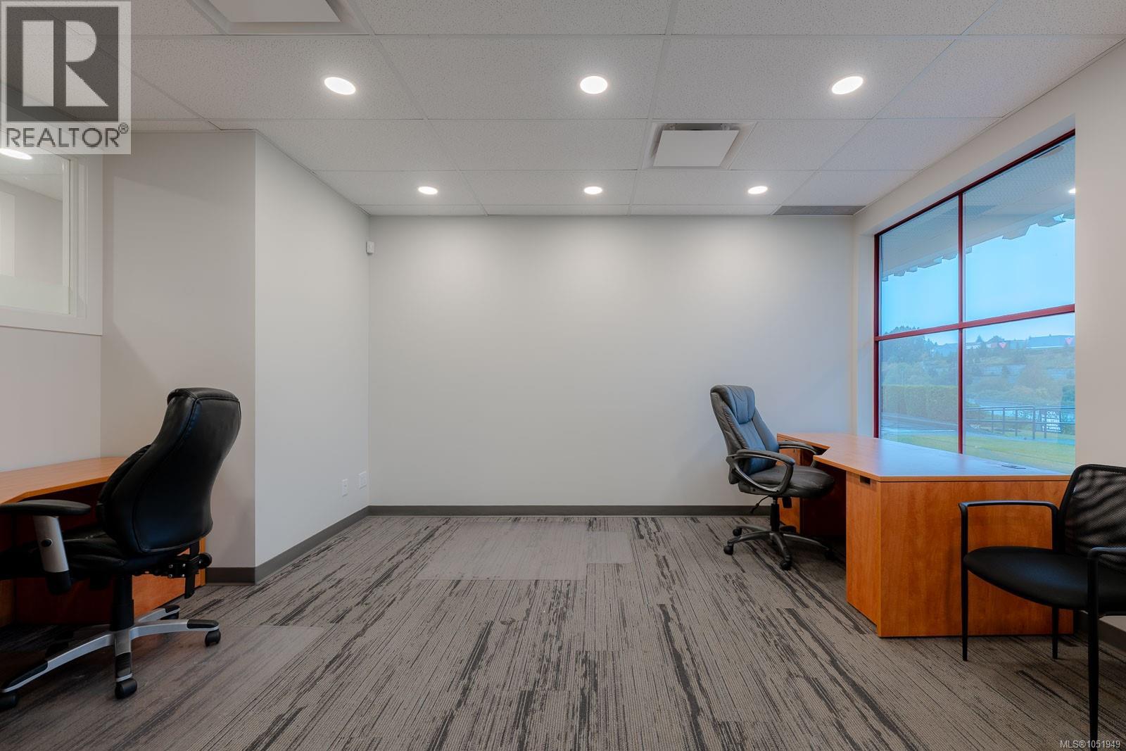 1A 5140 Metral Dr, Nanaimo - Image 1