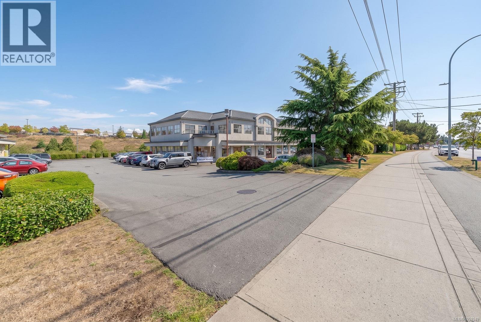 1A 5140 Metral Dr, Nanaimo - Image 1