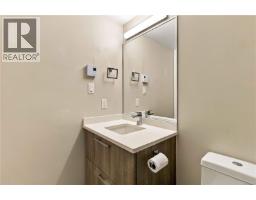 204 960 Yates St, Victoria, BC V8V3M3 Photo 24