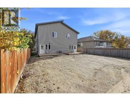 5240 & 5242 51 Street, Lacombe, AB T4L1H7 Photo 28