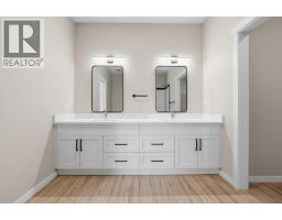 5240 & 5242 51 Street, Lacombe, AB T4L1H7 Photo 40