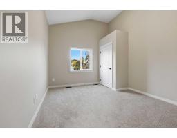 5240 & 5242 51 Street, Lacombe, AB T4L1H7 Photo 43
