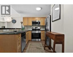 308, 728 3 Avenue NW - photo 11