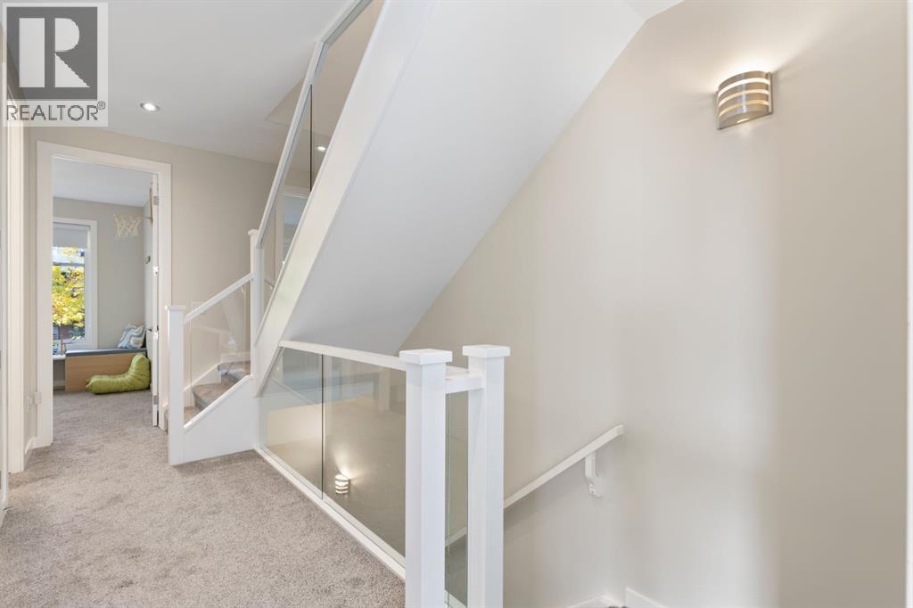 #1 3524 14a Street SW - 19