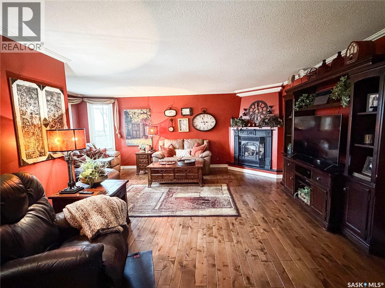 101 2nd AVENUE S - 5
