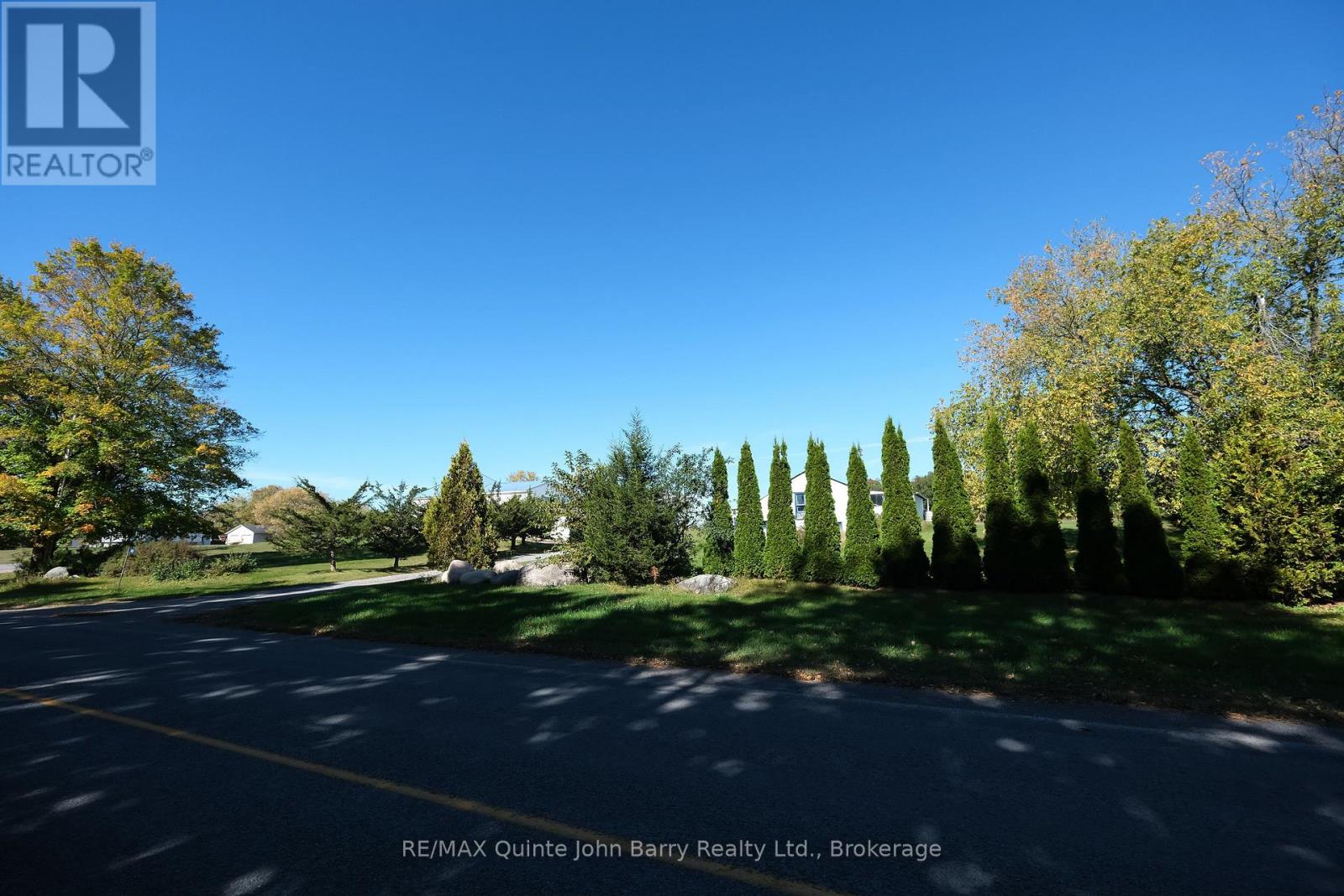 190 DOWNS ROAD - 34