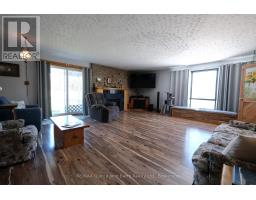 Den - 190 Downs Road, Quinte West, ON K8V5P6 Photo 8