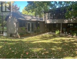 Family room - 8421 Defore Drive, Lambton Shores, ON N0M1T0 Photo 11