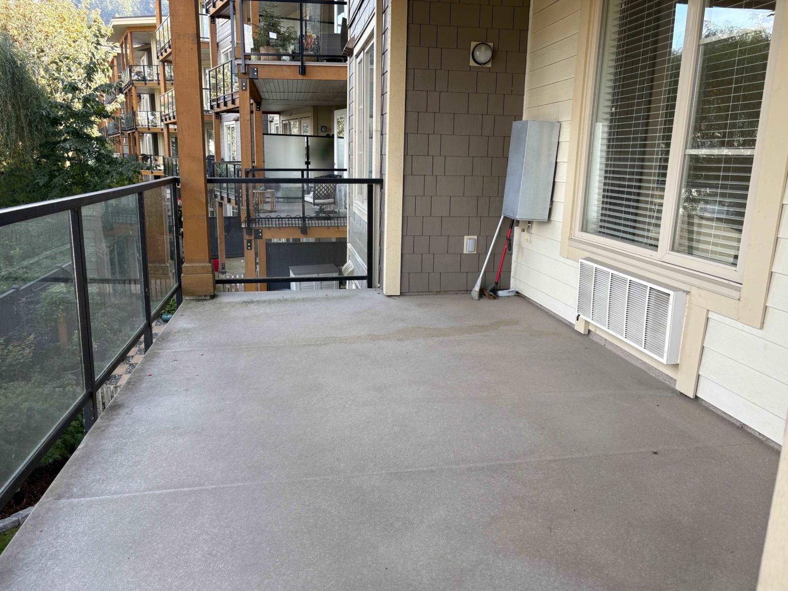 Photo of 203 45750 KEITH WILSON ROAD, Vedder Crossing 19