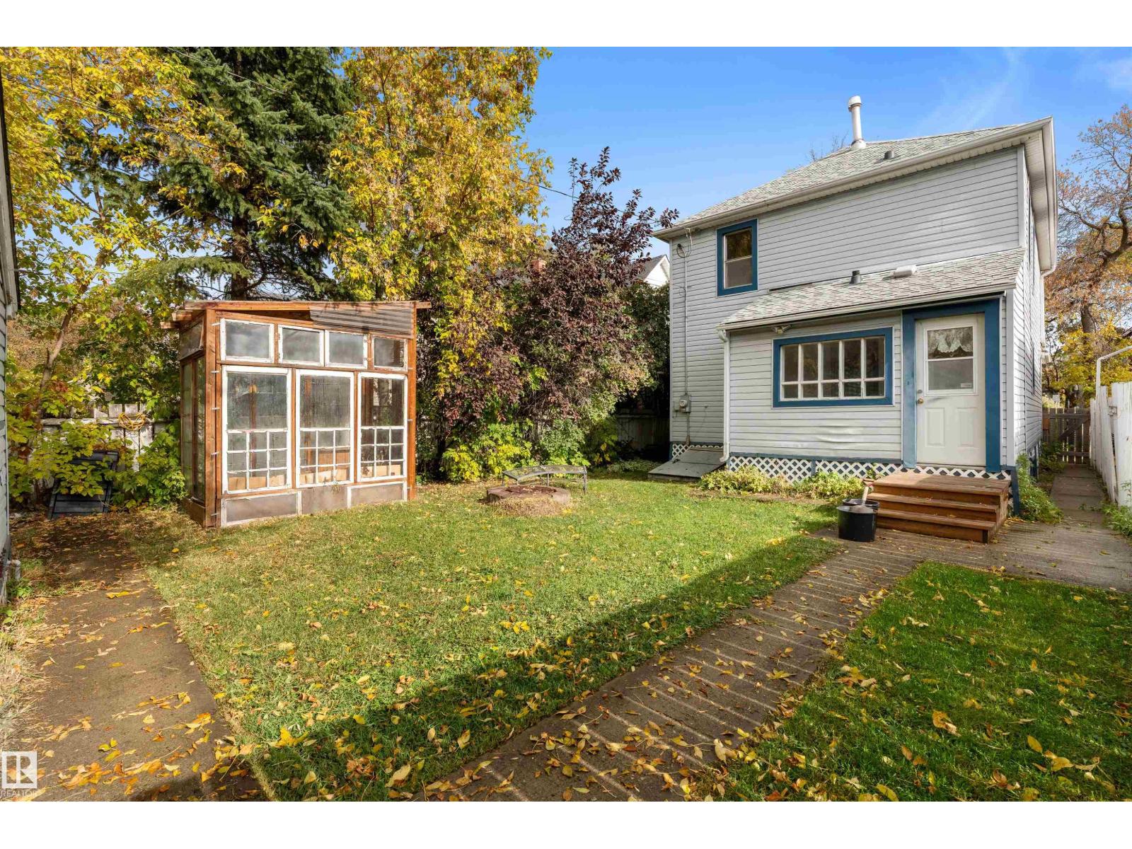 11514 93 ST NW - 37