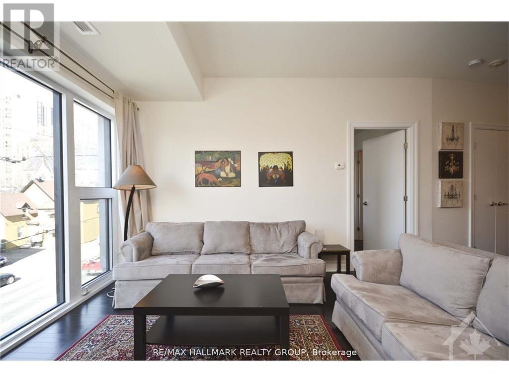 245 Kent Street — photo 12