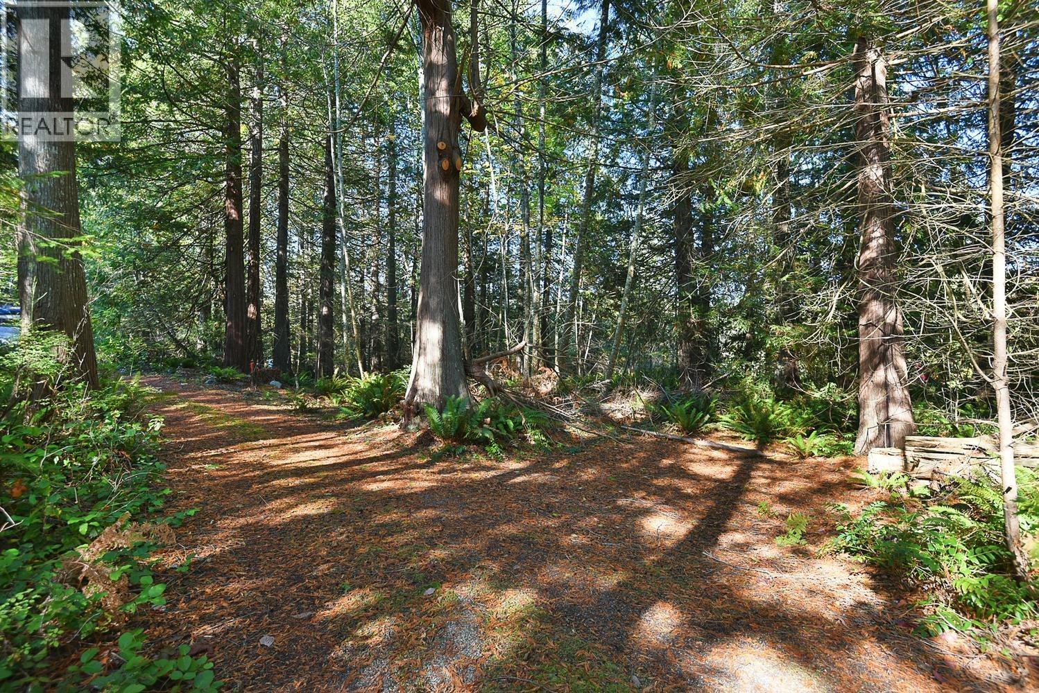 4713 HOTEL LAKE CRESCENT, Garden Bay - Image 1