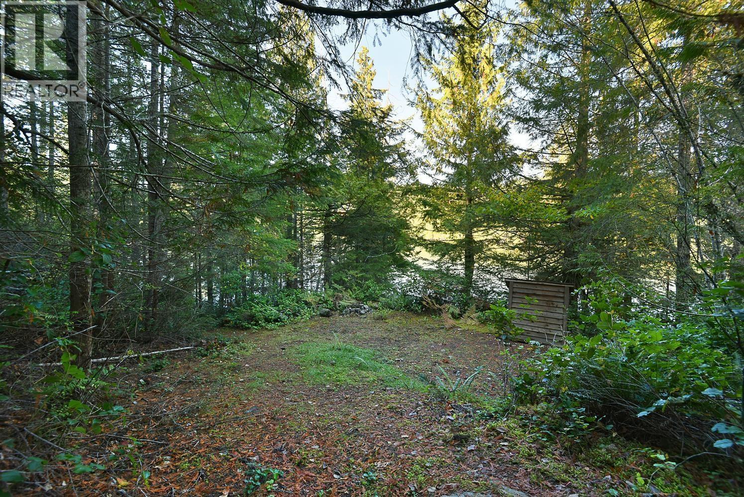 4713 HOTEL LAKE CRESCENT, Garden Bay - Image 1