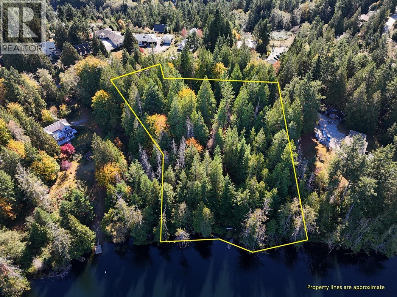 4713 HOTEL LAKE CRESCENT, Garden Bay - Image 1