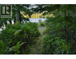 4713 Hotel Lake Crescent, Garden Bay, BC V0N1S1 Photo 28