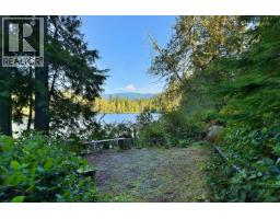 4713 Hotel Lake Crescent, Garden Bay, BC V0N1S1 Photo 30