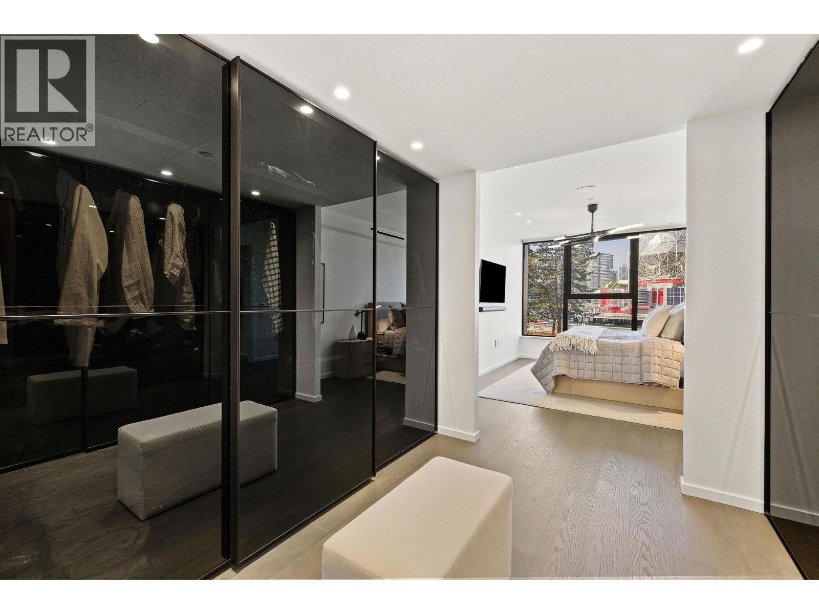 101 1601 QUEBEC STREET, Vancouver - Image 1