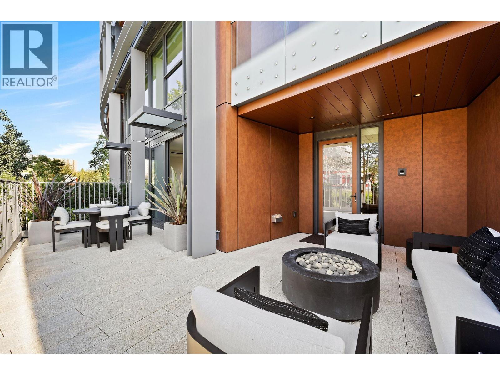 101 1601 QUEBEC STREET, Vancouver - Image 1
