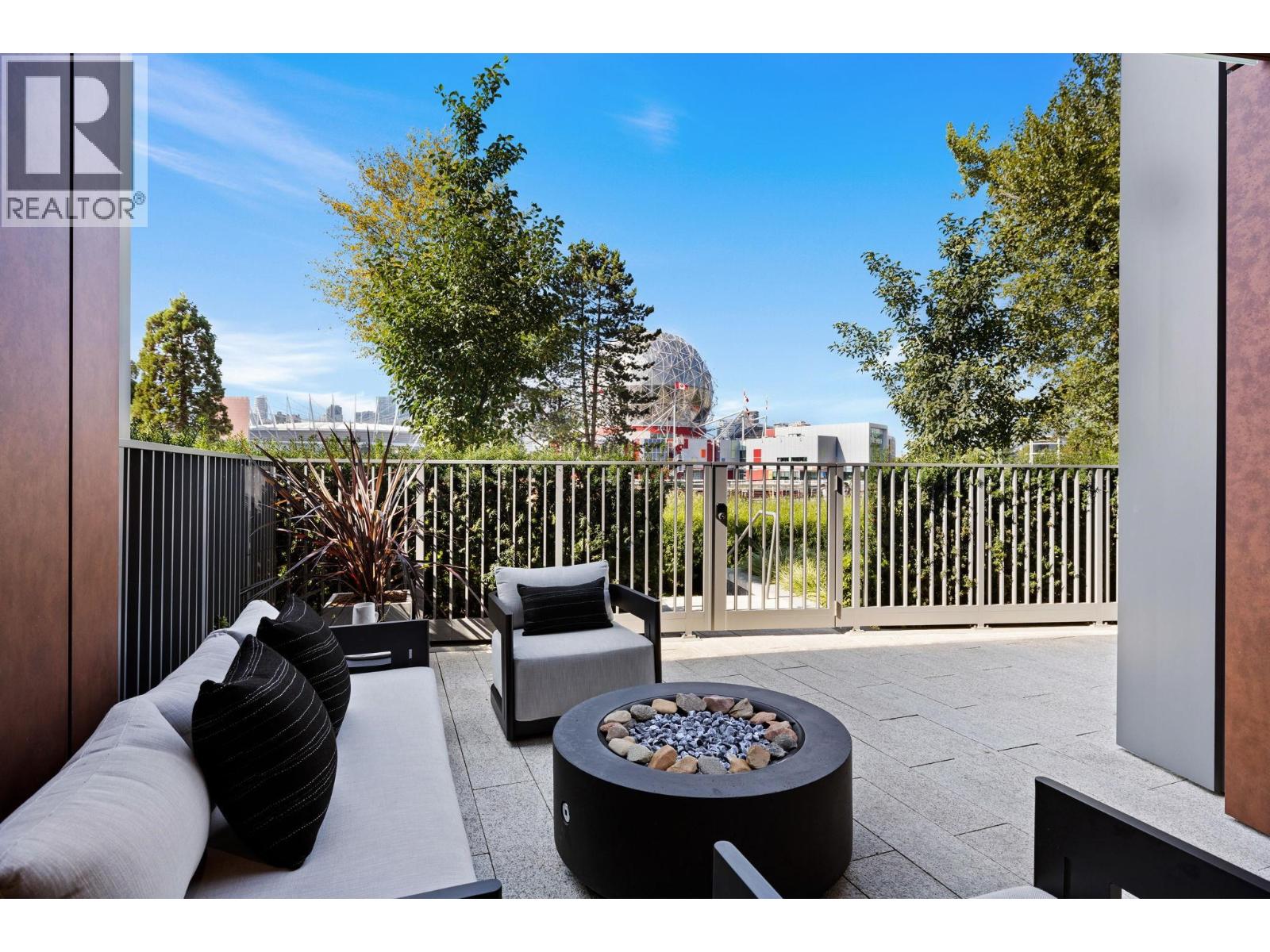 101 1601 QUEBEC STREET, Vancouver - Image 1