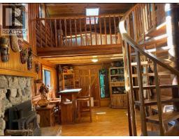 604 Waugh Road, Mayne Island, BC V0N2J1 Photo 12