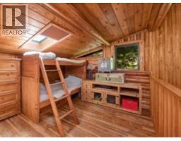 604 Waugh Road, Mayne Island, BC V0N2J1 Photo 14